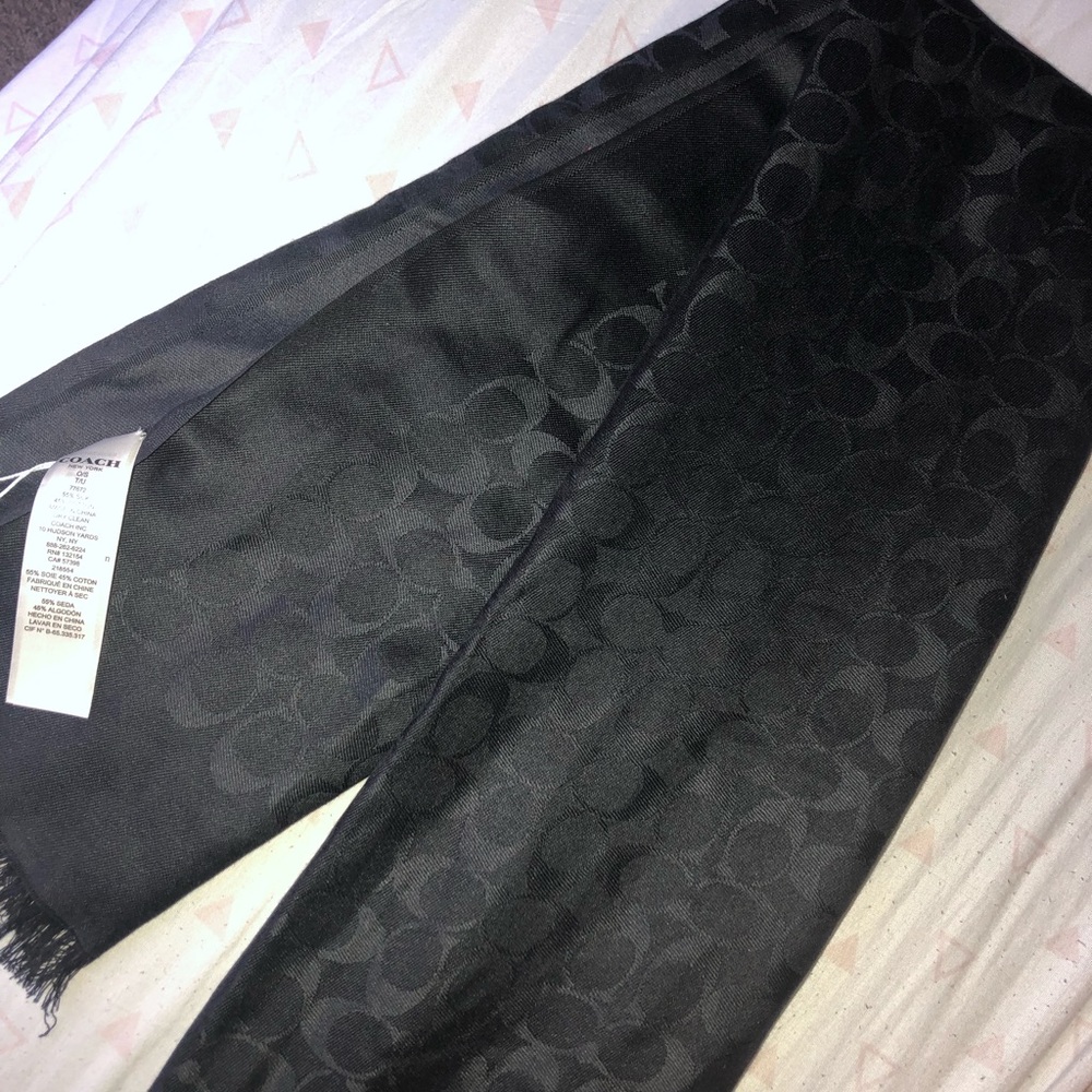 Coach scarf